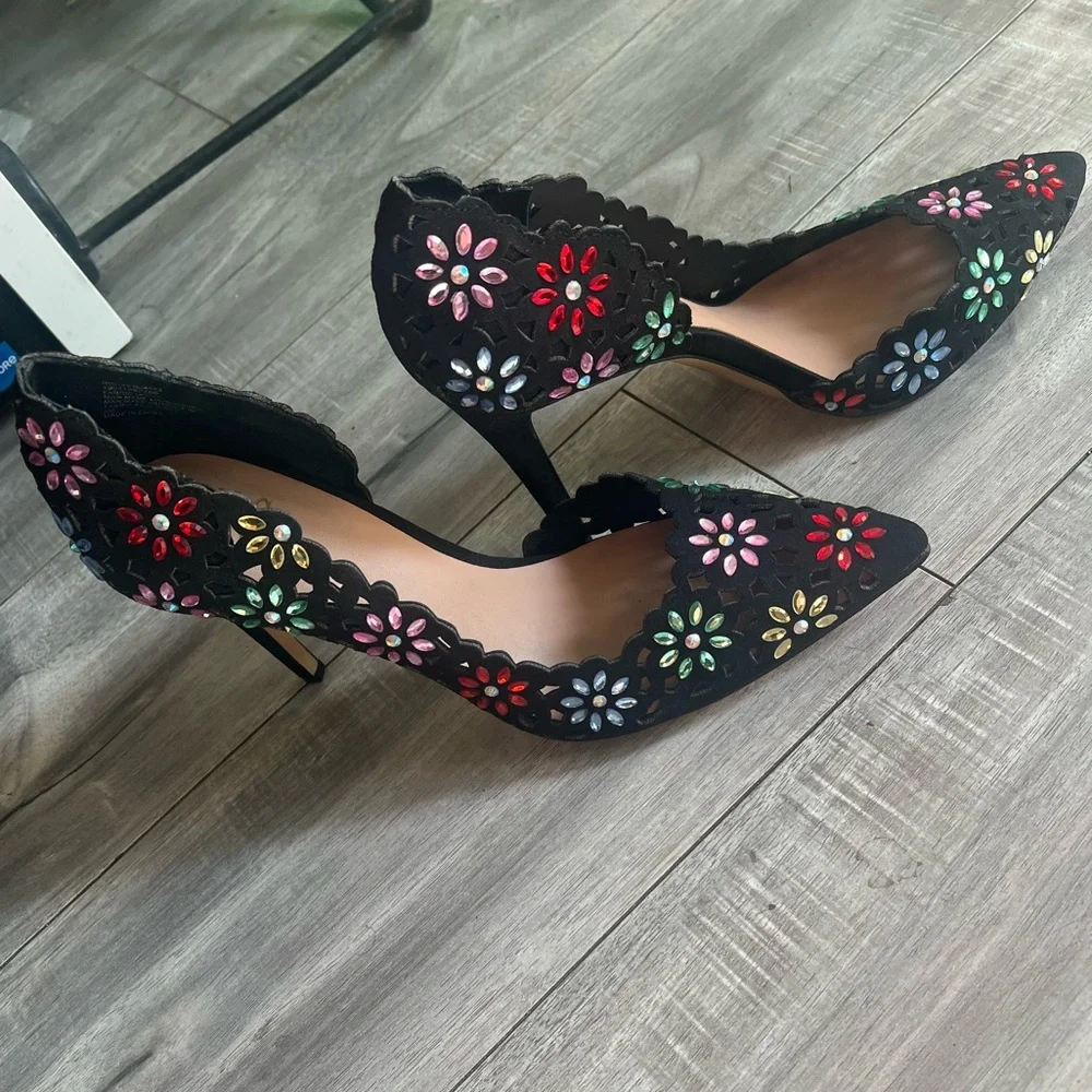 INC International Concepts Black Heels with Multicolor Floral Design